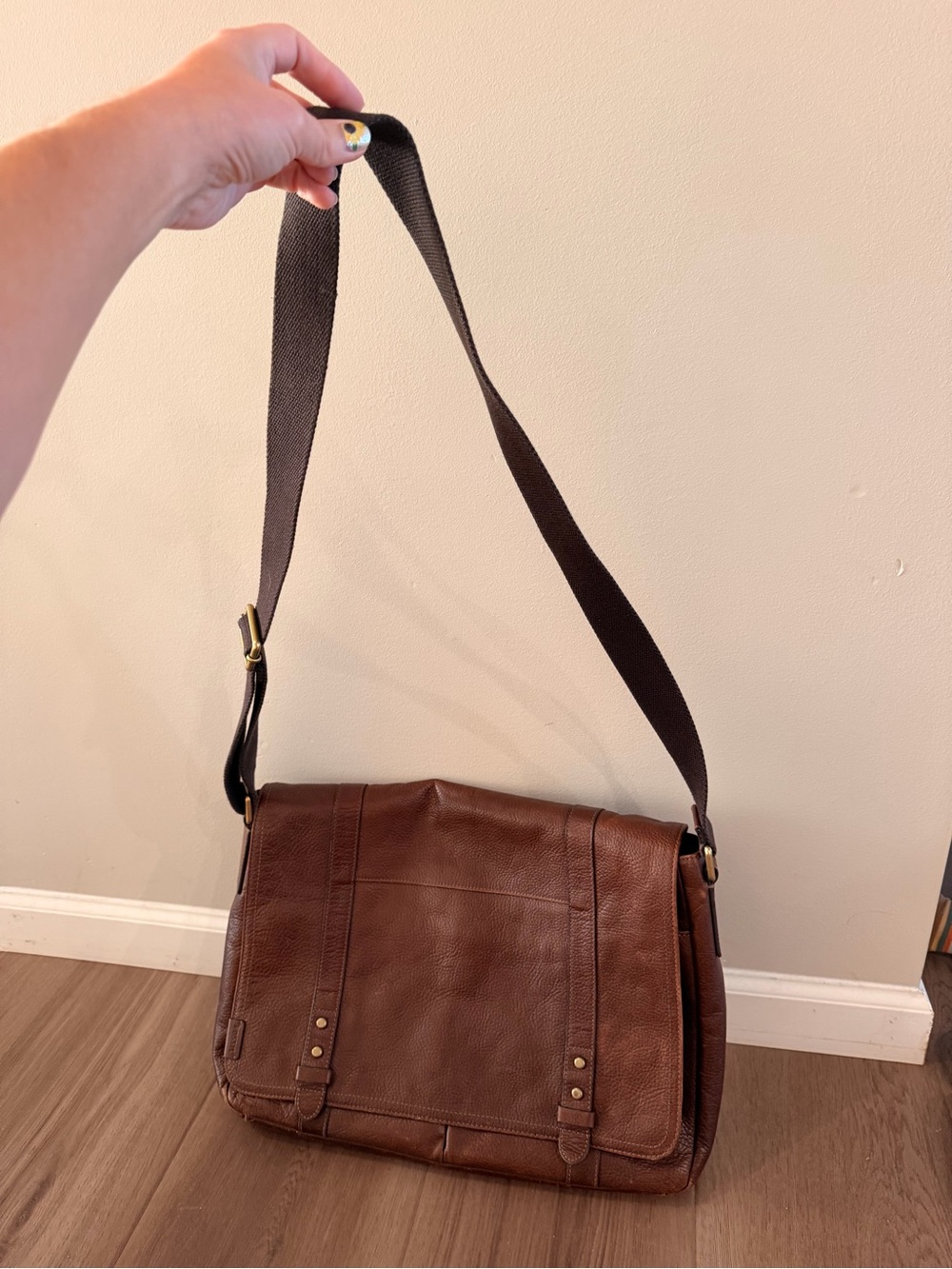 Fossil Brown Leather Messenger Bag with Dark Brown Strap